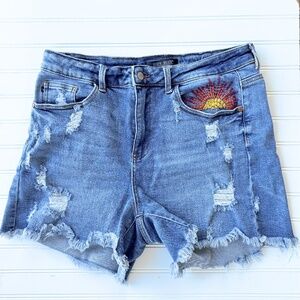 Judy Blue 1XL Hi-Rise Medium Wash Sun Embroidery Distressed Jean Shorts